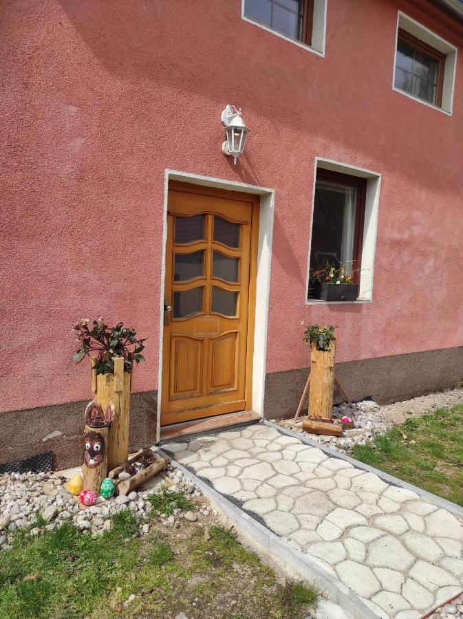 Ranc Cerveny Mlyn Βίλα Lisov  Εξωτερικό φωτογραφία